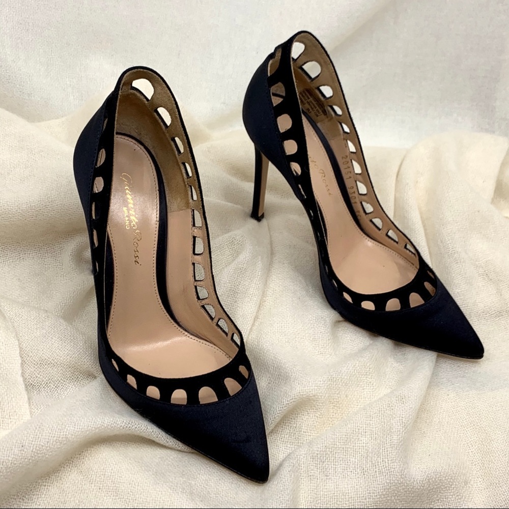 Gianvito Rossi Silk Satin Pumps